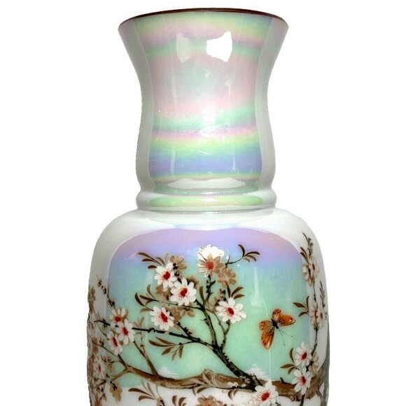 American Handblown Glass Handpainted Rare Pearl Opal Iridescent 9.5”Vase Vintage - Picture 2 of 12